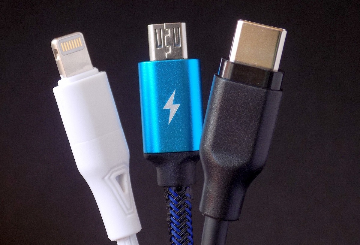Best USB-C to Lightning Cable Fast Charging for iPhone
