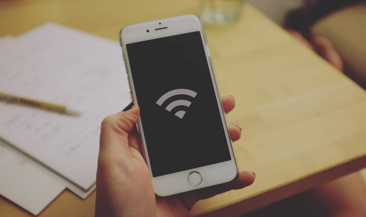 iPhone Won't Stay Connected To WiFi